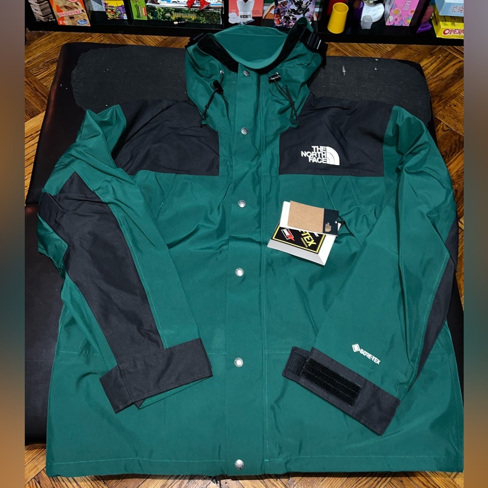 North Face men’s Goretex mountain jacket Sz xl New 🔥